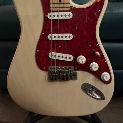 Hamer Daytona 1993 - Blonde image 3
