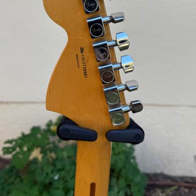 Fender Limited Edition 60th Anniversary American Special Stratocaster 2014 - Sunburst - Maple Fretboard image 10