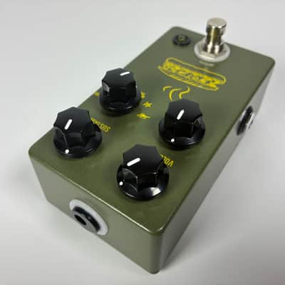 JHS Muffuletta Fuzz - Army Green - Excellent Condition with Box image 7