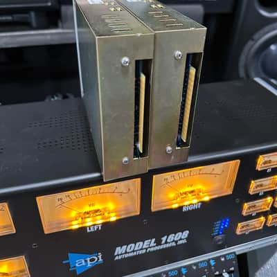 API 560 Graphic EQ Matched Serial Pair image 4