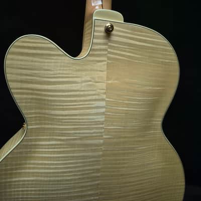 2005 D'Angelico Excel EXL-1 Hollow Body Archtop with Ebony Fretboard - Natural image 11