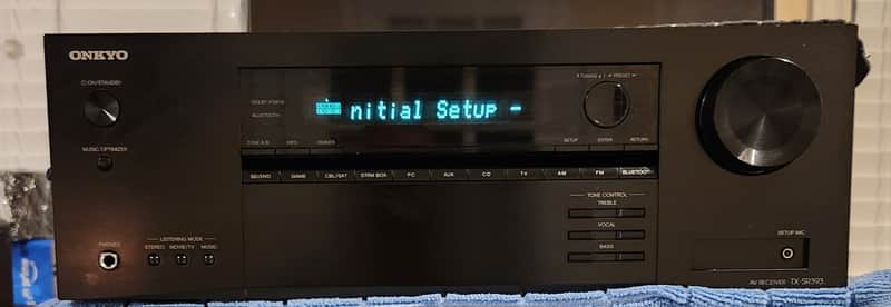 Onkyo Onkyo TX-SR393 5.2-channel A/V receiver with Bluetooth 2000 - Black image 1