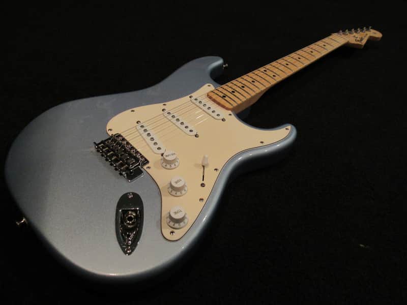 2001/2012 MIM Fender Standard Stratocaster Guitar Agave Blue image 1