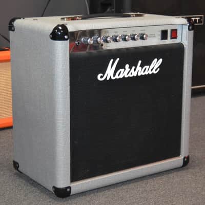 Marshall 2525C JCM 25/50 Guitar Combo Amplifier – Used - Silver Tolex image 2