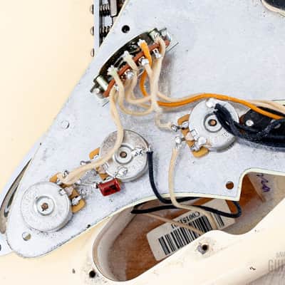 2006 Fender American Vintage ‘62 Stratocaster Olympic White w/ Hangtags, Case image 21