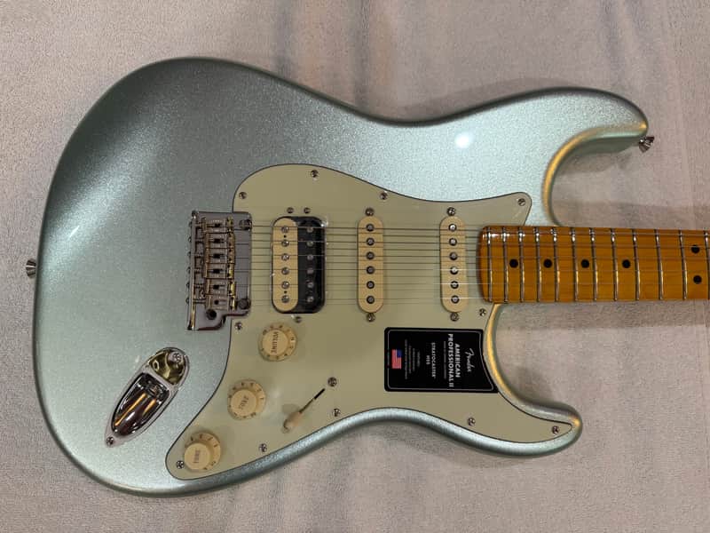 Fender American Professional II Stratocaster HSS - Mystic Surf Green - OHSC - Mint!!!