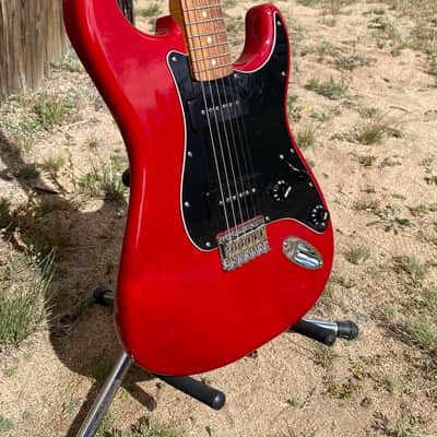 2021 Fender Noventa Stratocaster-P90 pickups-hardtail bridge image 3