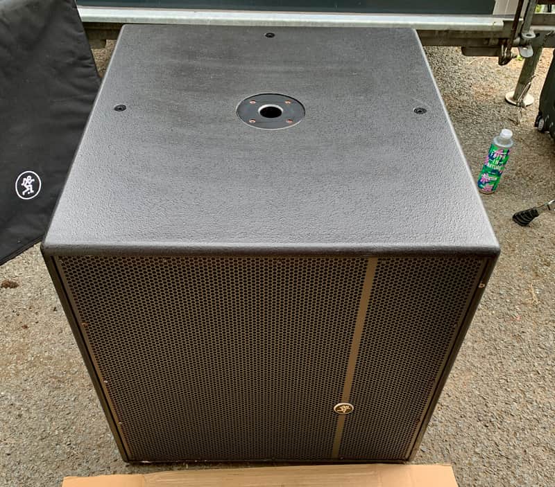 Mackie HD1801 18" 1600-Watt High-Definition Powered Loudspeaker 2020 - 2025 - Black image 1