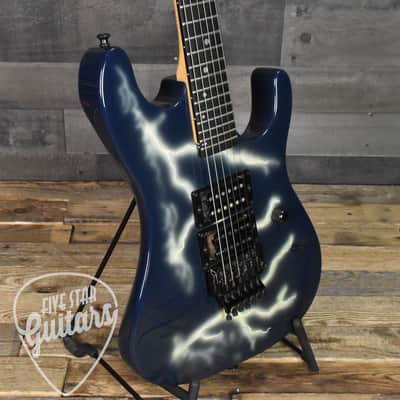Pre-Owned Kramer Night Swan - Lightning with Hard Shell Case image 11