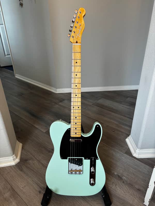 Fender Vintera '50s Telecaster Modified with Maple Fretboard 2019 - 2023 - Surf Green