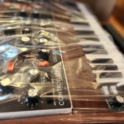 USA made Moog Minimoog Model D Reissue 44-Key Monophonic Synthesizer (2022) 2022 - Present - Black / Wood image 6