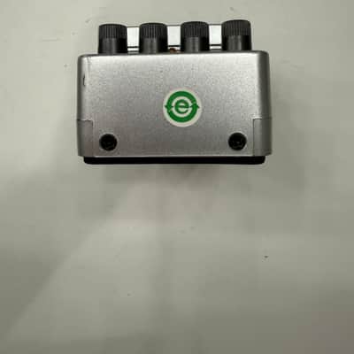 Behringer DR600 Digital Reverb Stereo Guitar Effect Pedal image 5
