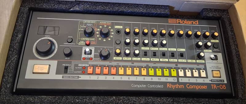 Roland Boutique Series TR-08 Analog Modeling Drum Machine 2017 - Present - Black image 1