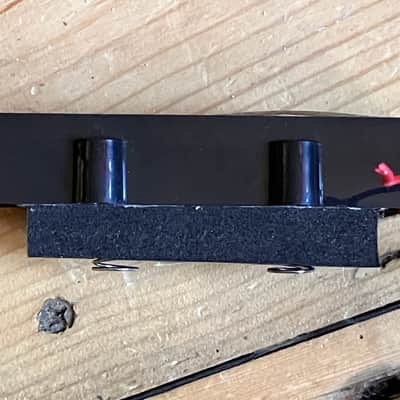 Ibanez Soundgear Gio GSR180 Electric Bass Guitar Jazz Neck Pickup 2015 image 5