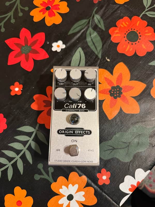 Origin Effects Cali76 Bass Compressor