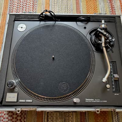 Technics SL- 1210 MK5 (with flight case) image 2