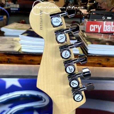 Fender USA 2004 Stratocaster Standard HSS - Black Finish w/Blue Fender Case USED image 16