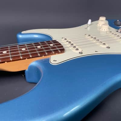 Fender Standard Stratocaster Electric Blue Metallic MIM 2004 Rosewood w/ Fender Tweed Hard Case image 5