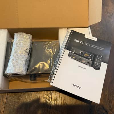 RME ADI-2 DAC FS V2 AKM AK4493 – Complete w/ Remote & Original Box image 2