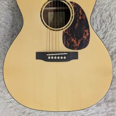 Recording King RGA-G6CFE5 Solid Top Grand Auditorium Acou/Elec Cutaway Guitar image 2