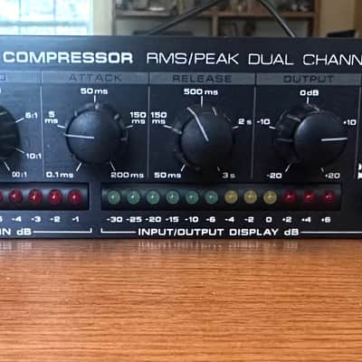 Alesis 3630 Dual-Channel Compressor / Limiter 2001 - with AC adapter plug typeA - Black image 2