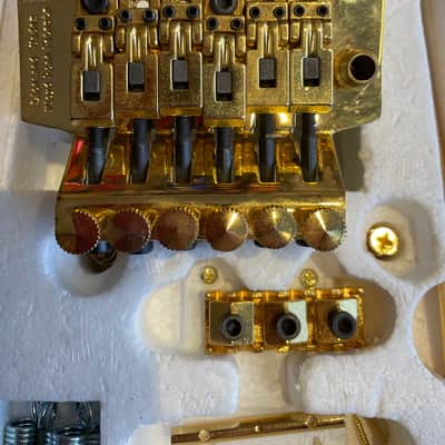 WD licensed KKT-3 Floyd Rose tremelo system 1990,s - Gold image 4