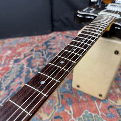 *Video* Fender Traditional II 60's Jaguar Alder 3 Tone Sunburst - 2017 image 23