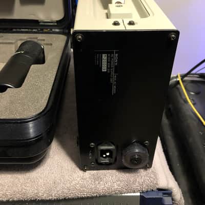 Sony c800 tube mic in excellent condition case+keys PSU shockmount spare tube A+ image 6