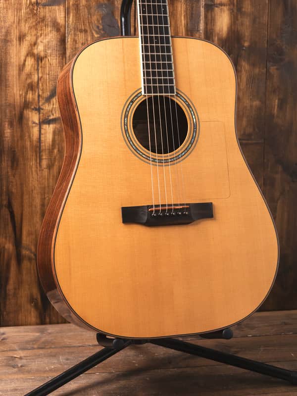 Larrivee D-09 image 1