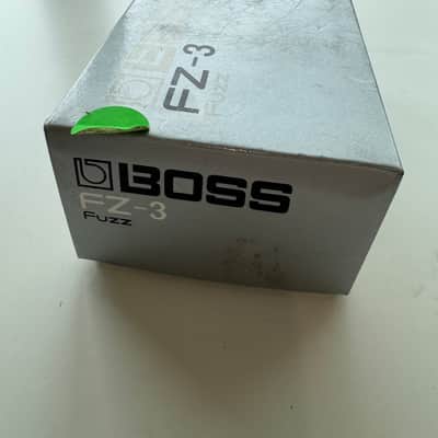 Boss FZ-3 Fuzz (Silver Label) 1997 (Original Box/ Manual) image 4