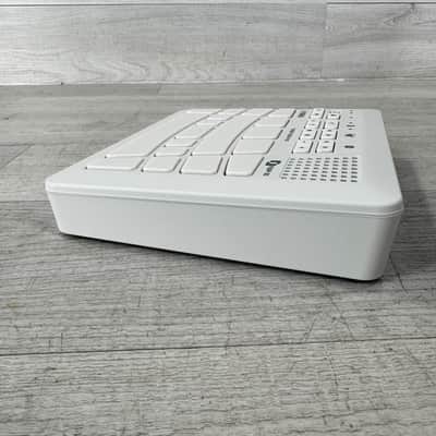 Yamaha FGDP-30 - Finger Drum Pad Controller image 4