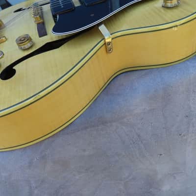 CARLOS ROBELLI 2003 ES-500 ARCHTOP ES-5 FLAME MAPLE near MINT! image 3