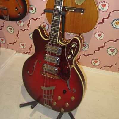 Harmony H-77 Three Pickup Hollowbody 1960s - Sunburst image 2