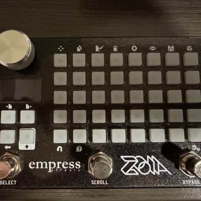 Immagine Empress Zoia Compact Grid Controller 2010s - Black - 3