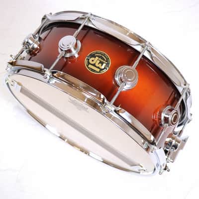 DW DW 90s Collectorsf Maple 1455SD DW Collectorsf Maple 14h x 5.5h Snare Drum [811981] (07/27) image 2