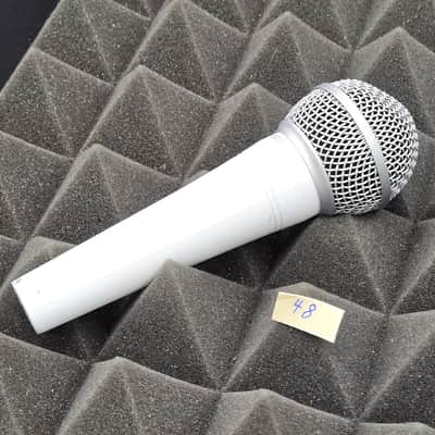 Shure SM48 Limited Edition White SM48W-LC image 3