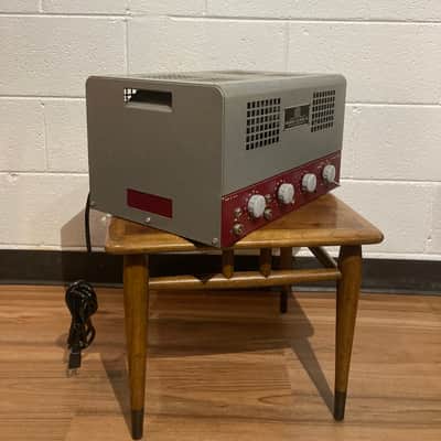 Schulmerich Electronics Model E11 1940’s - Dual 807 Guitar Amplifier Head - 4-8-16 ohm - Red / grey image 3