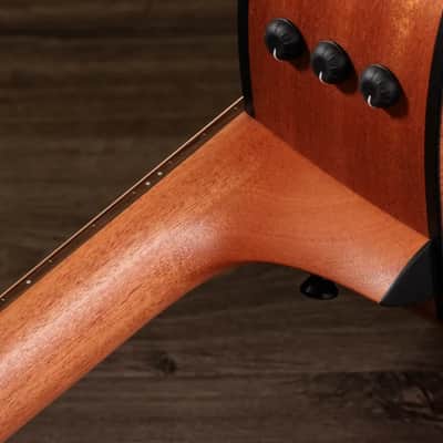 Taylor - DEMO 2026 114ce Special Edition - Acoustic-Electric Guitar - Dark Tobacco Shaded Edgeburst Top - w/ Gigbag image 3