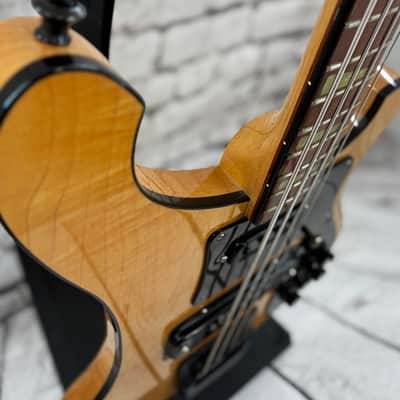 1985 Rickenbacker 4003 - Mapleglo with Black Hardware / Black Trim image 15