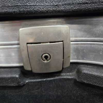 SKB Deluxe Acoustic Guitar Hard Case with Wheels image 20