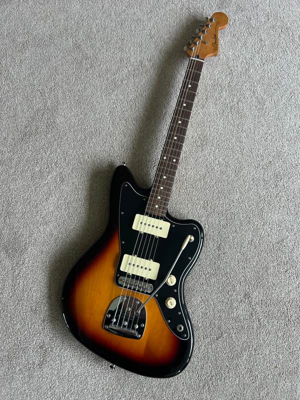 Fender Player II Jazzmaster 2024 - Present - 3-Color Sunburst image 1