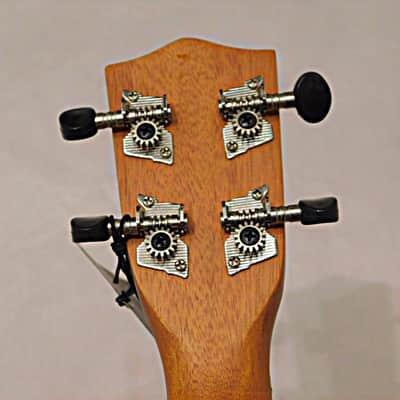 Stagg Tiki series soprano ukulele with sapele top and Gig Bag 2018 EH Finish image 6