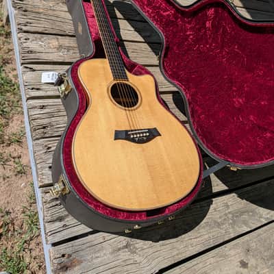 Taylor Grand Symphony 2012 - Natural Gloss image 18