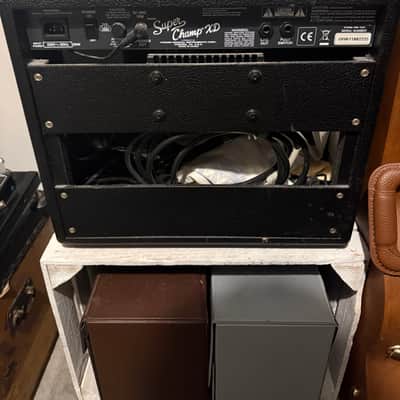 Fender Super Champ XD 15W Valve Guitar Amp + Footswitch image 2