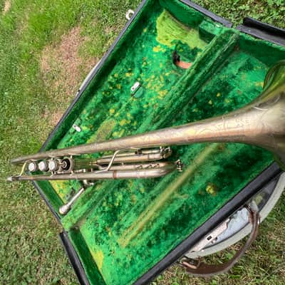 1922 Buescher True Tone Trumpet — Nickel/Silver w/ Engraved Bell — Original Case & Mouthpiece — Freshly Serviced image 15