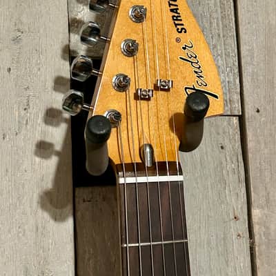Fender Vintera II '70s Stratocaster Electric GuitarRosewood Fretboard - Surf Green. Buy Indie, Shop Small & Be Happy ! image 6