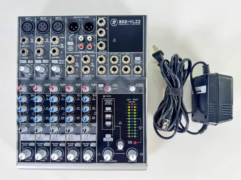 【美品】MACKIE 802-VLZ3 ミキサー Mackie 802-VLZ3 8-Channel Mic / Line Mixer | Reverb