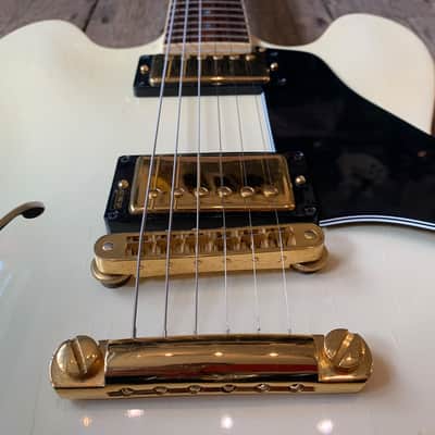 1984 Gibson Custom Shop ES-335 DOT neck 1984 in Pearl White & case image 12