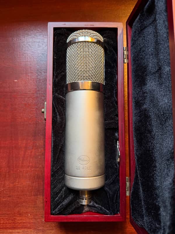 Peluso 22 47LE Limited Edition Tube Condenser Microphone – Full Set – Excellent Condition image 1