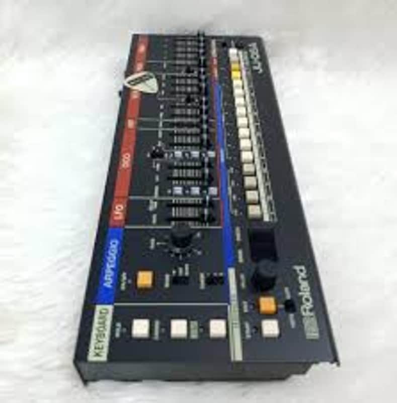 Immagine Roland JU-06A Boutique Series Synthesizer Module 2019 - Present - Black - 1